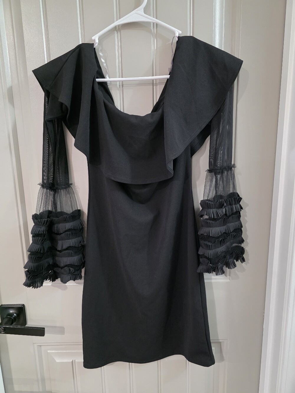 Fashion Nova Womans Medium Black Off The Shoulder Mini Dress Ruffles Mesh